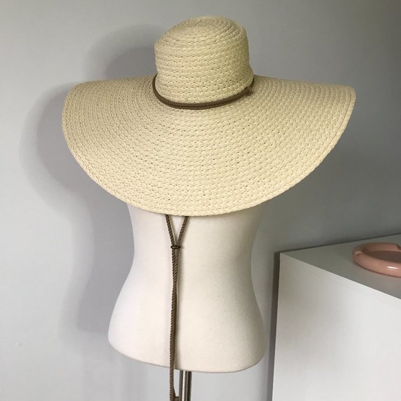 Auxiliary Accessories - Auxiliary Hamptons Straw Hat